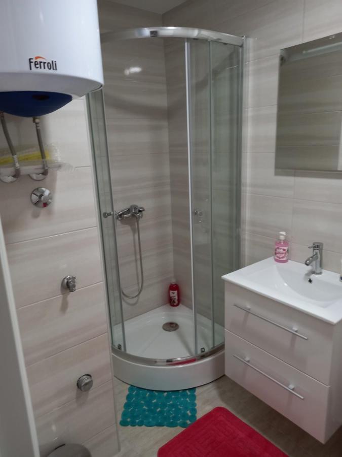 Апартаменти Apartman Savic Plus Бар Екстер'єр фото