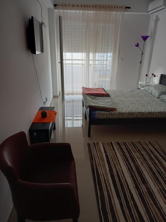 Апартаменти Apartman Savic Plus Бар Екстер'єр фото